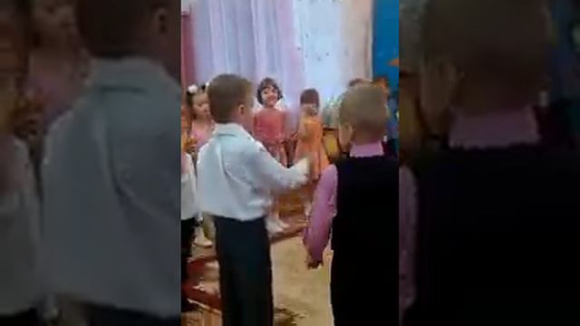 Утренник д-с 10 г.Орел смотреть онлайн