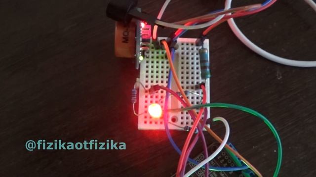 Connecting an alcohol sensor to an Arduino. смотреть онлайн