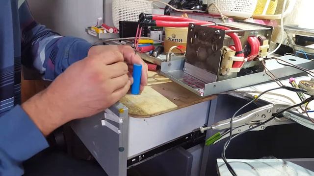 Сварочник из двух трансформаторов от микроволновки смотреть онлайн