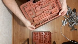 Петля для ящика  инструментов