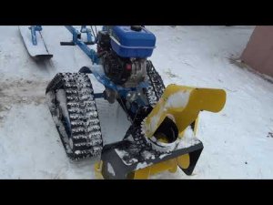 Гусеничный привод, лыжный модуль и снегоуборочная насадка на мотоблоке Нева МБ 23 мультиагро.