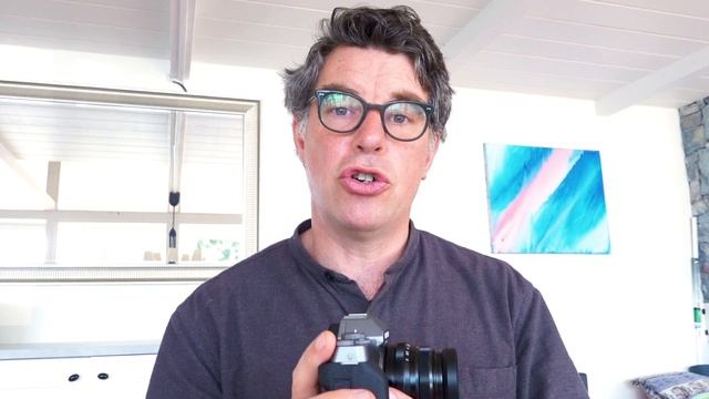 Fujifilm X-T200 Mirrorless Camera Review