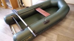 маленькая лодка пвх с вклеенным транцем под лодочный мотор