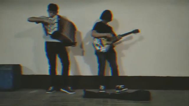 surf curse - freaks underground cover смотреть онлайн