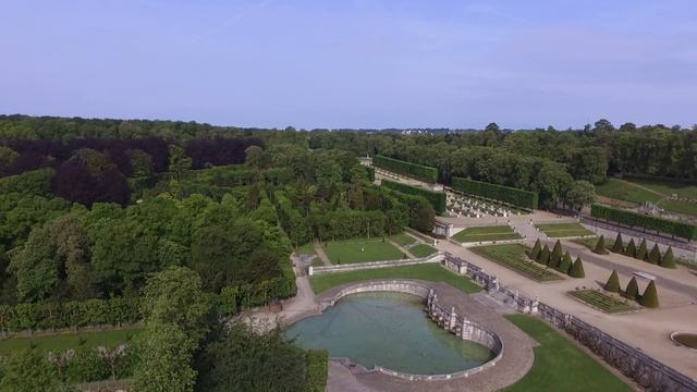 Domaine de Saint Cloud - Vue du ciel - Drone DJI Phantom 3 Standard смотреть онлайн