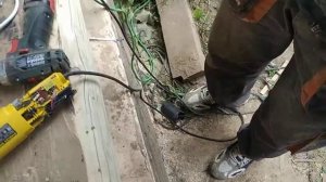 Разобрана УШМ stanley fatmax fmeg125v, вид потрохов болгарки.