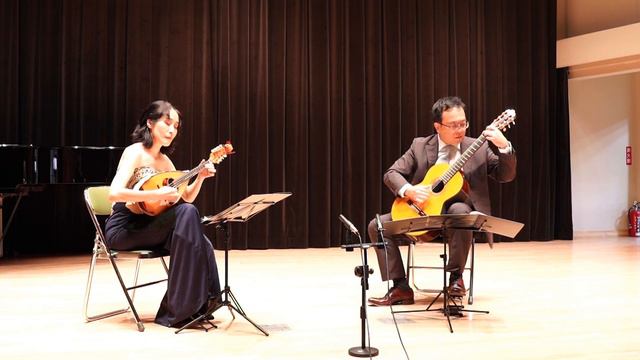 A.Vivaldi/Mandolin Concert in C Major RV425 Ⅰ.Allegro　ヴィヴァルディ／マンドリン協奏曲ハ長調RV425より第1楽章アレグロ смотреть онлайн
