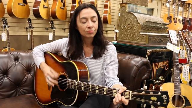 Kara Grainger "Living With Your Ghost" 1961 Gibson Southern Jumbo | Norman's Rare Guitars смотреть онлайн