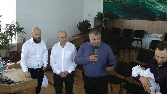 Молитва благословение Есфири - ребенка Сапелкиных Владислава и Александры смотреть онлайн