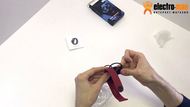 Smartband F1 - идеальный бюджетный фитнес-браслет