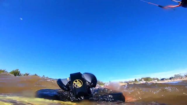 Кайтбординг 2020#8 тепло, солнце и очень мало ветра. смотреть онлайн