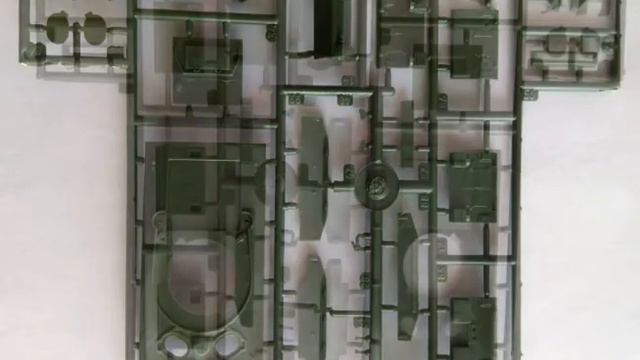 Обзор модели американского танка M4 A2 (76) W "Sherman" от UM (Украина) в масштабе 1/72 смотреть онлайн