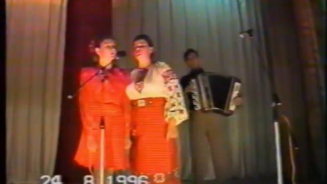 Над широкой рекой (Инна и Валентина Рубан) смотреть онлайн