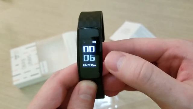 Smart Band / Fitness Bracelet iwown i3 HR распаковка и краткий обзор смотреть онлайн
