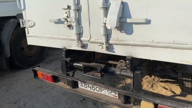 ЗИЛ 5301, Рефрижератор смотреть онлайн