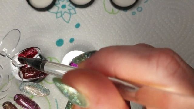 Распаковка, радужная фольга,красивейшие втирки,наклейки,лаки,блестки,расходники смотреть онлайн