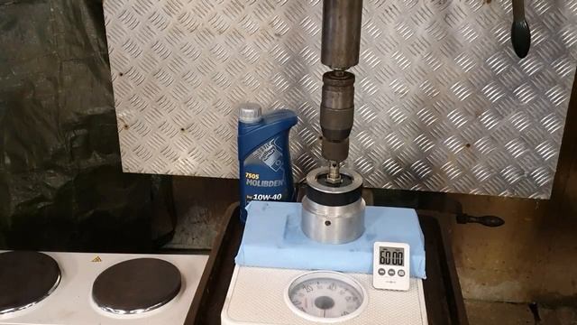 MANNOL 10W 40 Molibden, Friction Test смотреть онлайн