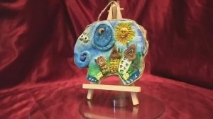 Панно из соленого теста  «Слон в городе»