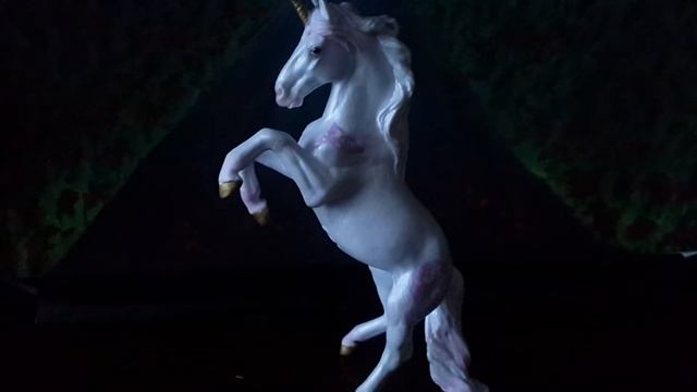 ОБЗОР НА СЕМЕЙКУ ЕДИНОРОГОВ и разбор декораций (Collecta) смотреть онлайн