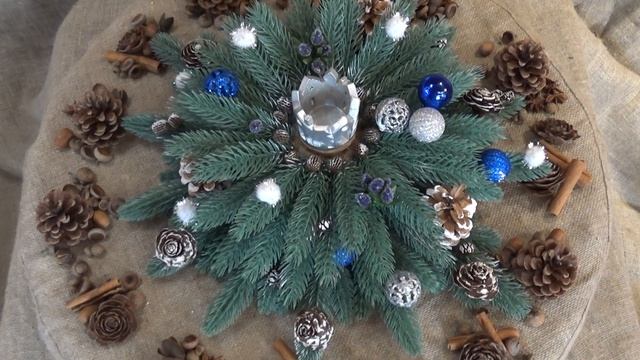 Подсвечник из еловых веток и шишек ливанского кедра и секвойи П54-В34 смотреть онлайн