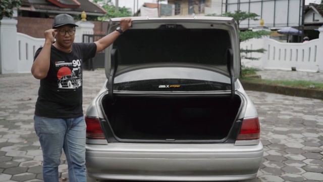 MOBIL DENGAN PAJAK TERMAHAL YANG PERNAH KITA REVIEW - TOYOTA CROWN