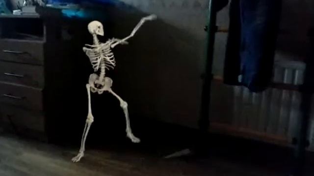 C Хеллоуином :) смотреть онлайн