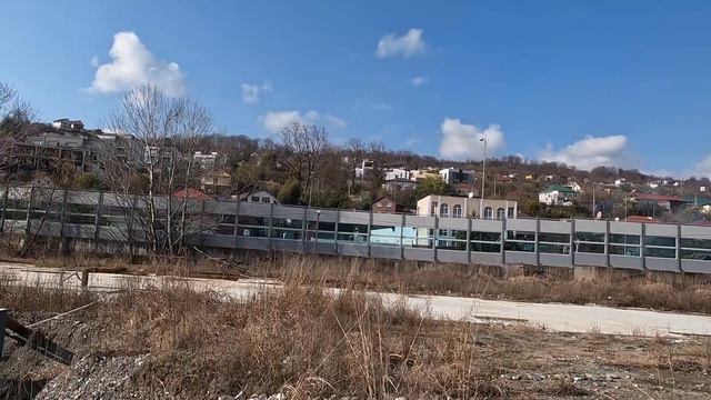 Продам Таунхас в АДЛЕРЕ. 88кв.м. 16млн. Бассейн , закрытая , ровная поверхность. смотреть онлайн