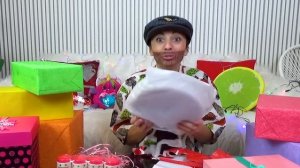 КТО ОСТАЛСЯ БЕЗ ПОДАРКА ?почему Жорик так Подло поступил /Скетч не можем поделить Подарки НЮСЯ ТV