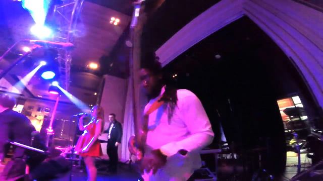 Teddy Fuentes Jay (Bass)