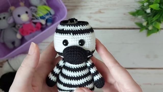 Вязовлог / Новые вязаные игрушки по одной схеме ???? смотреть онлайн