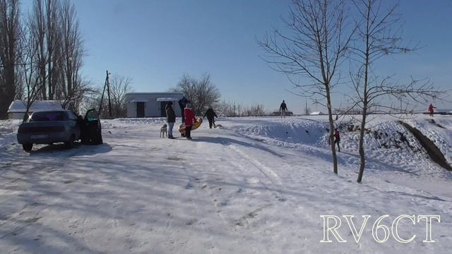 Зима. Горка. Дети. смотреть онлайн