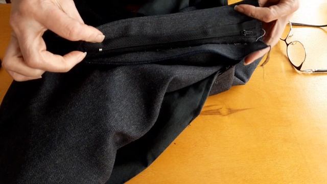 Застёжка молния, гульфик смотреть онлайн