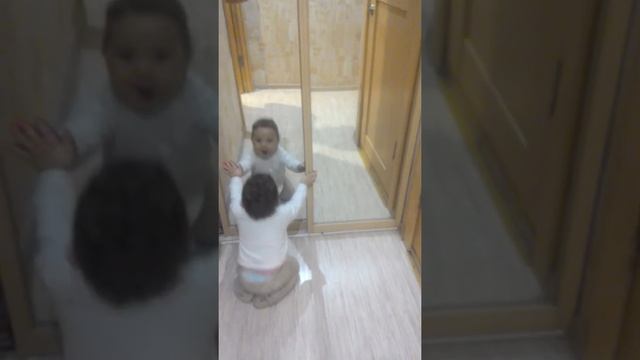 Улетное видео!!!!!!! ???Поцелуйчики смотреть онлайн