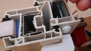 Как заблокировать пластиковое окно?  Доступ только у тебя!