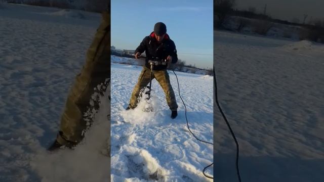 Проверка эл.бура на льду все по честному смотреть онлайн