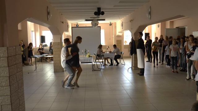 Dance Party – Танец-история от Яна и Тани смотреть онлайн