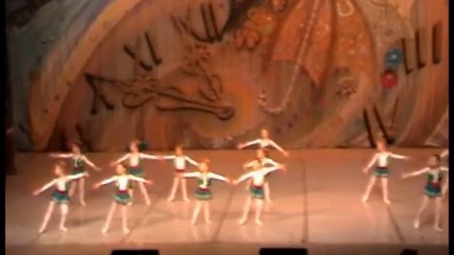 Ансамбль народного танца "Сяйво" - "Зимовий сонцеворот" 4 января 2016 - "Ляльки" смотреть онлайн