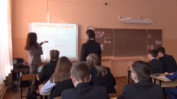 Урок английского языка в 8 классе на тему "The world of professions"