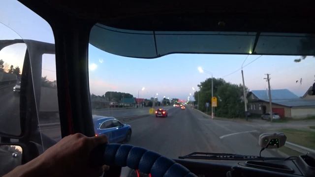 Павловский Посад - Казань, везу кирпич на стройку смотреть онлайн