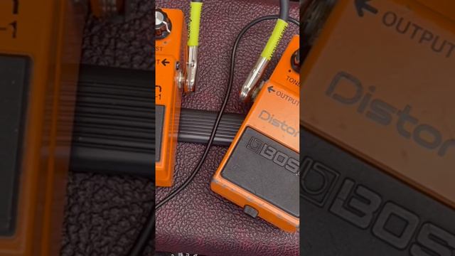 MIJ DS1 compared to a 2008(?) MIC DS1. Rifffs #bossisbest #riffs4u #babyyoda #thisistheway смотреть онлайн