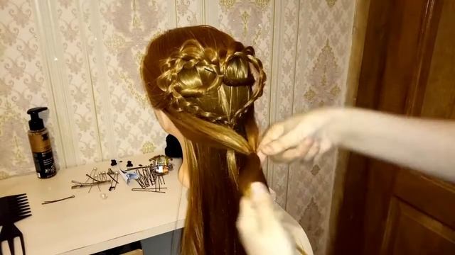 Урок 36 | Прическа на день влюбленных | Сердца и кольцевая коса | Красивая и простая прическа смотреть онлайн