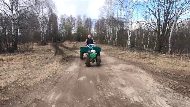 МОТОБЛОК! ПОКАТУШКИ! МЕСИМ С УТЯЖЕЛИТЕЛЯМИ.mp4 смотреть онлайн