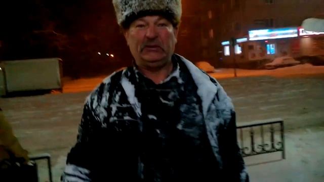 Лучший поэт Красноармейска на плешке ))) смотреть онлайн
