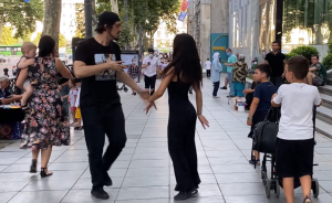 Девушка Танцует Классно Тбилиси 2023 Чеченская Лезгинка С Красавицей ALISHKA Georgian Dance Lezginka