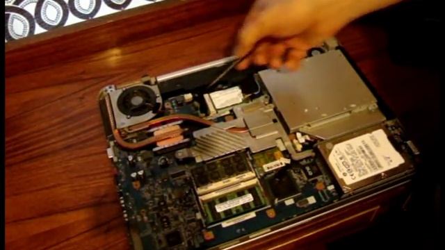 Почему ноутбук сильно греется, что делать? смотреть онлайн