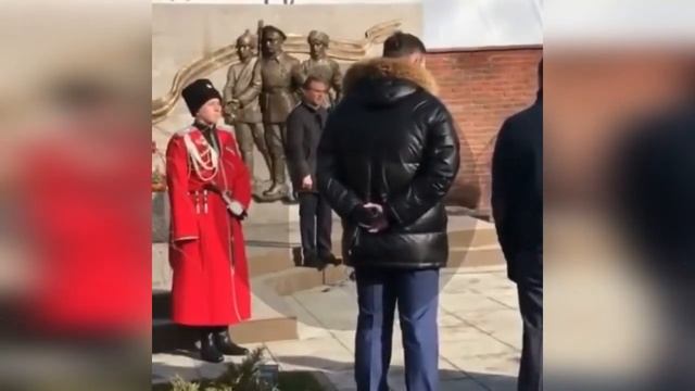 творить от слова тварь / губернатор краснодарского края вениамин кондратьев  / историю творят люди