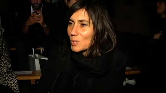 Стилист показа Эммануель Альт смотреть онлайн