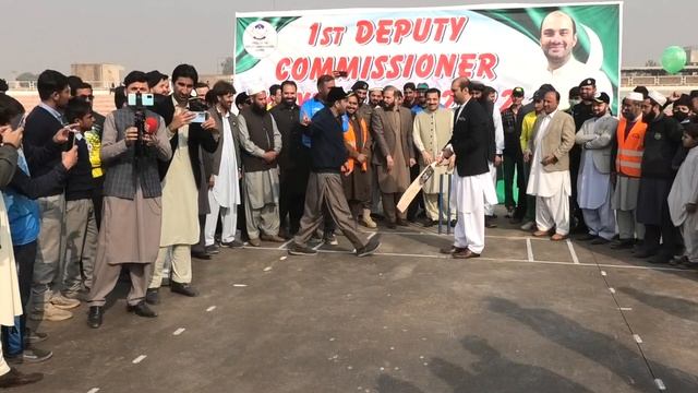 ضم شدہ قبائلی اضلاع ٹی ٹونٹی کرکٹ ٹورنامنٹ کا انعقاد خیبر جمرود سپورٹس کمپلیکس،اٹھ ٹیمیں،چار روزہ смотреть онлайн
