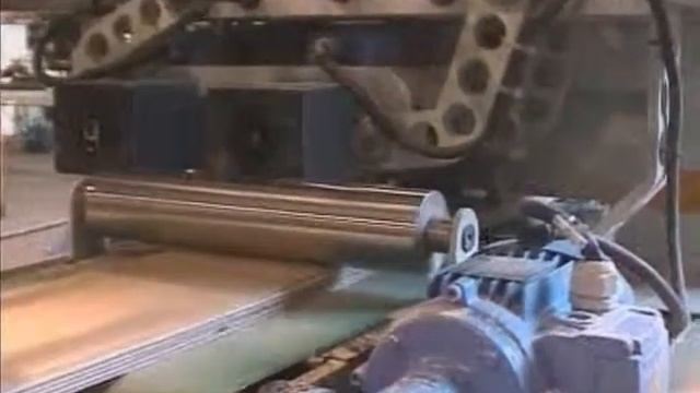 Многослойные изделия A.Costa. Пресс непрерывного действия Kontact-220 Random смотреть онлайн