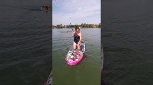 Девушки на сапе. Прокат сапов, SUP доски, прогулки на САП. АкваДрайв  г. Волгодонск.